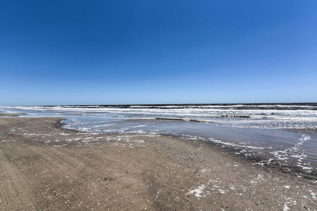 Bolivar Peninsula Beach House, Steps To Coast Eksteriør bilde